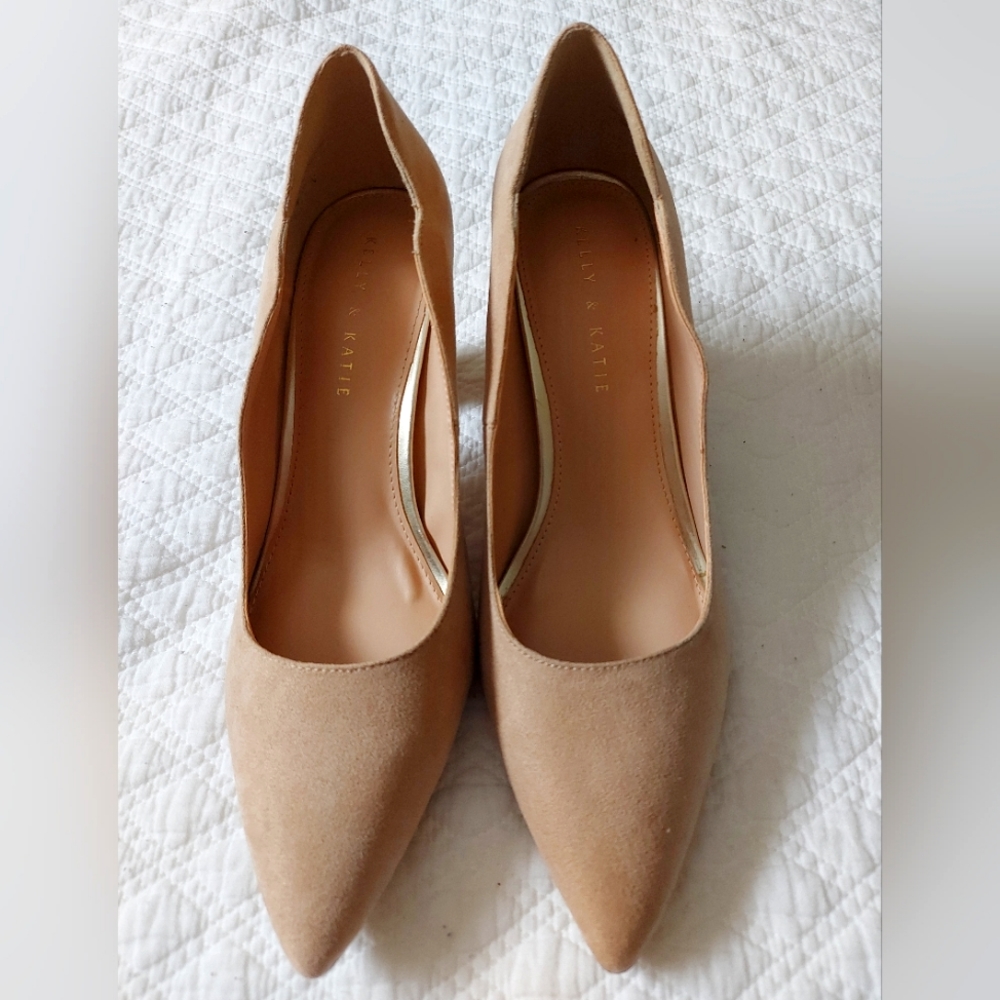 Kelly & Katie slip on pumps chunky heel size 10 BRAND NEW